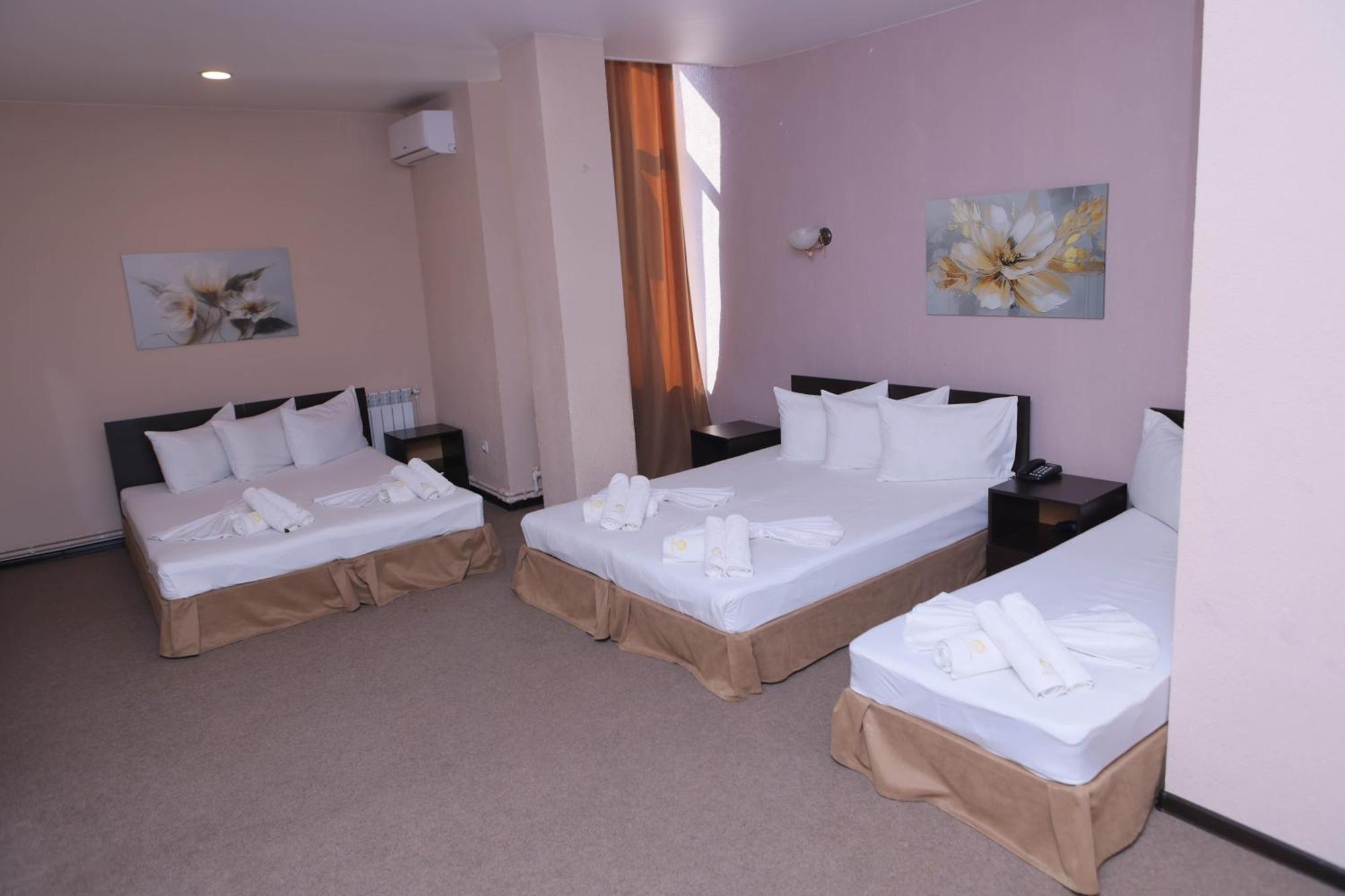 Richmind Hotel Vagharshapat Εξωτερικό φωτογραφία