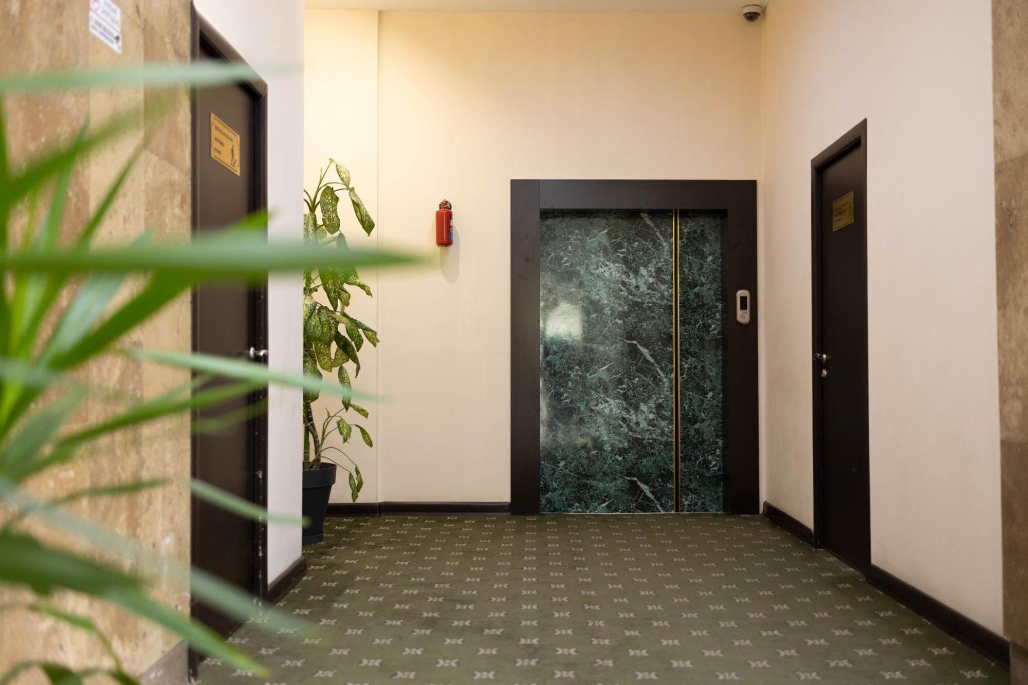 Richmind Hotel Vagharshapat Εξωτερικό φωτογραφία