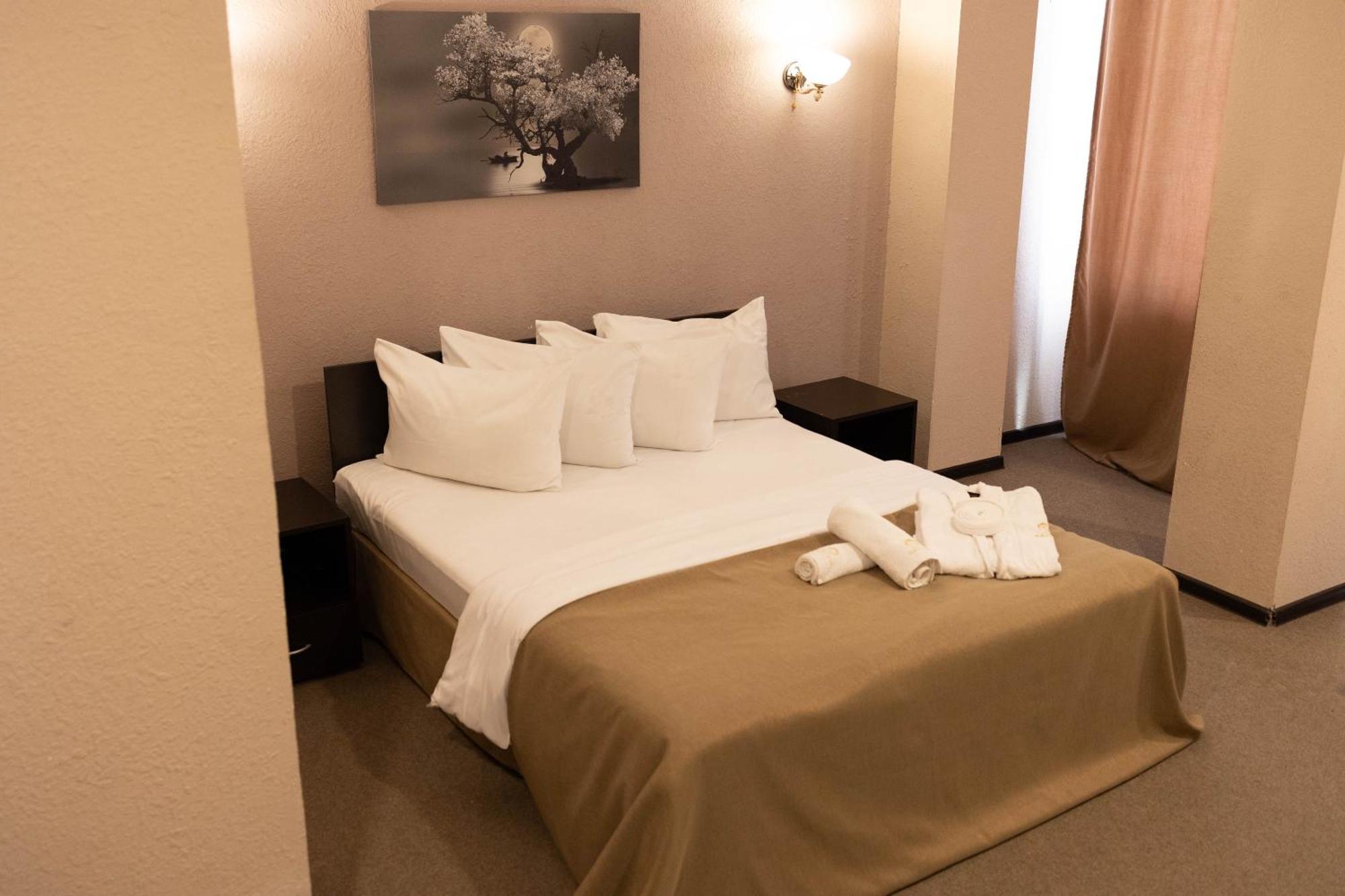 Richmind Hotel Vagharshapat Εξωτερικό φωτογραφία