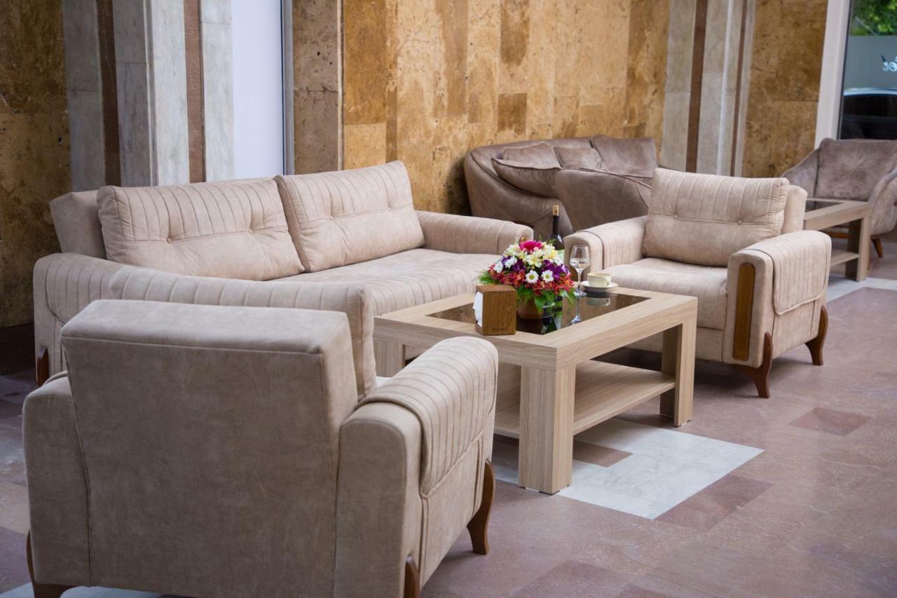 Richmind Hotel Vagharshapat Εξωτερικό φωτογραφία