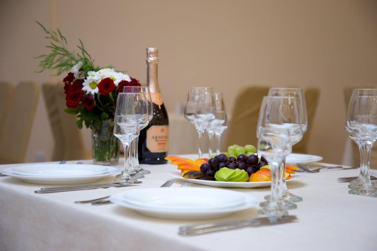 Richmind Hotel Vagharshapat Εξωτερικό φωτογραφία