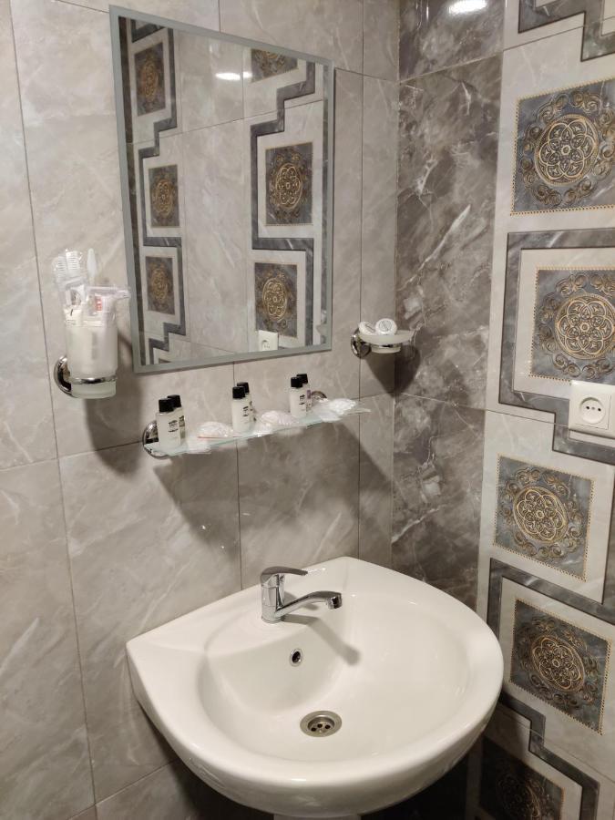 Richmind Hotel Vagharshapat Εξωτερικό φωτογραφία