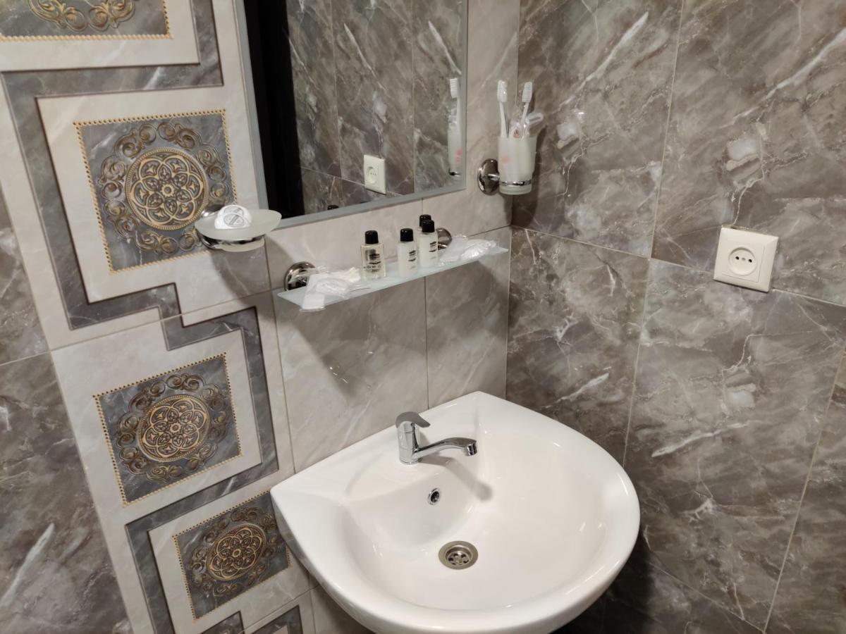 Richmind Hotel Vagharshapat Εξωτερικό φωτογραφία